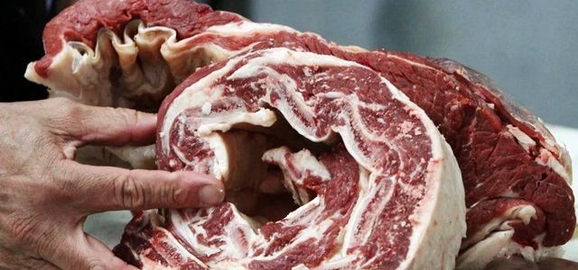 El Gobierno prohibió por dos años los embarques de siete cortes de carne vacuna