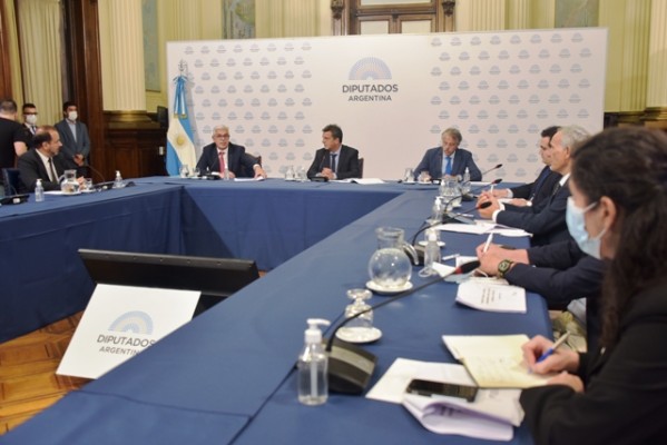 Domínguez y Massa se reunieron con representantes del Consejo Agroindustrial Argentino