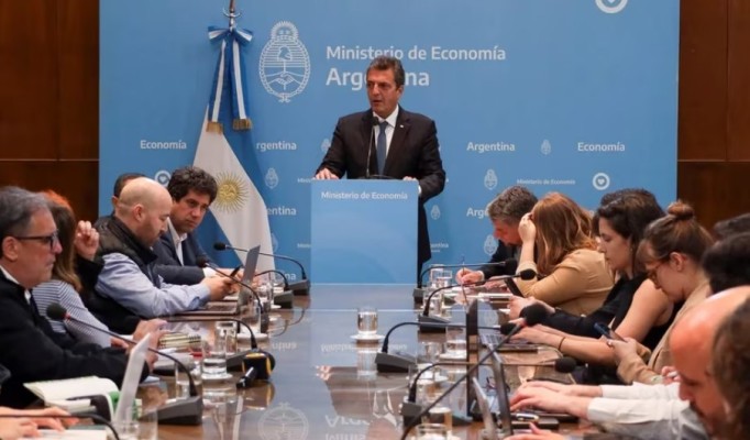 Massa anunció un nuevo dólar diferencial para todas las exportaciones por 30 días