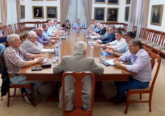 El Gobierno de Frigerio y la Mesa de Enlace tuvieron su primer cara a cara