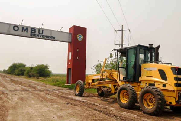 Trabajan en la red caminera del norte entrerriano